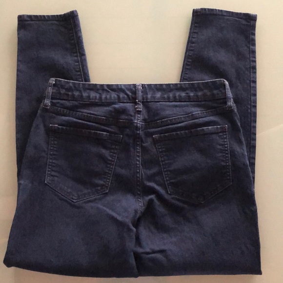 Old Navy Super Skinny Jeans - Picture 2 of 2